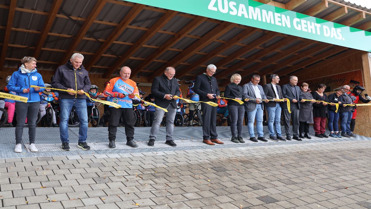 Einweihung der neuen BMX -Bahn