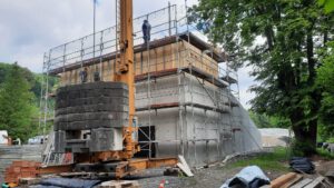 b77b1f52-c4d6-4e8d-b7ac-aac6369d97bd